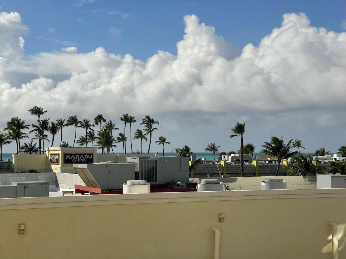 Luxury Ocean View Condo @ Aruba'S Palm Beach Exteriör bild